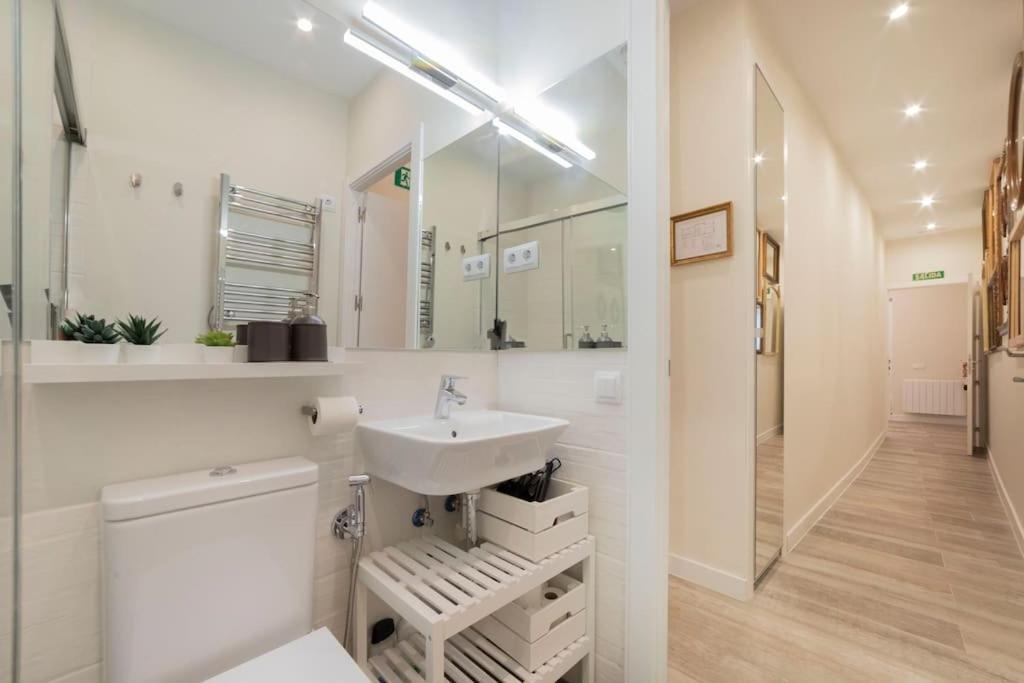 Candido Apartamento En El Corazon De La Latina Madrid Eksteriør billede